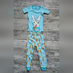 Gymboree 4T VGUC Bunny Pajama Set.